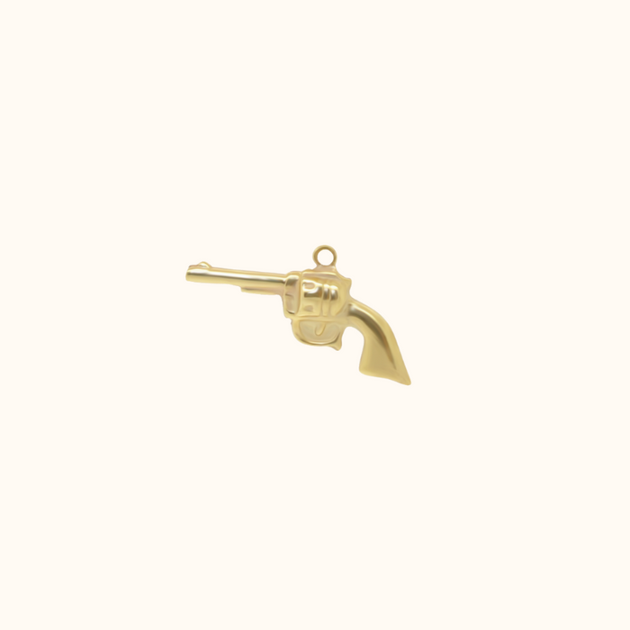 capi The Pistol Pendant