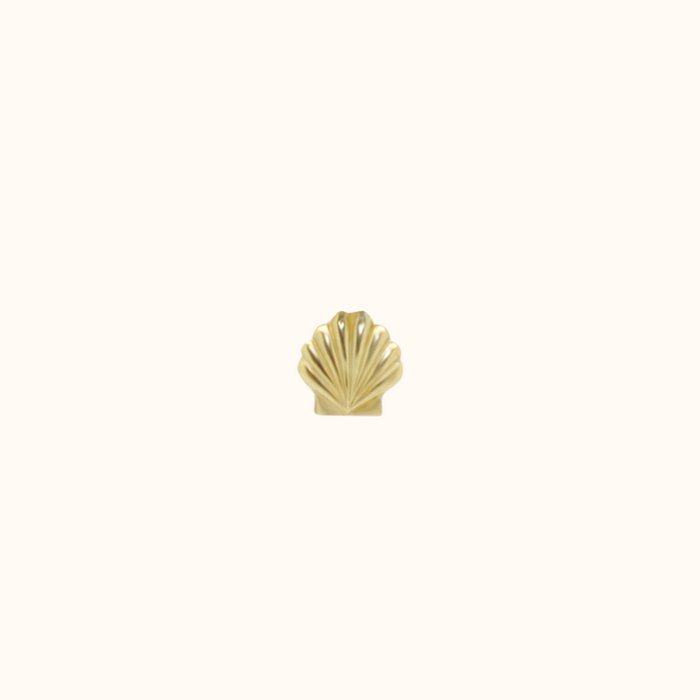 capi Shell Stud